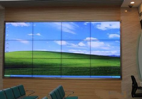 蒙山液晶拼接屏的另类用法。